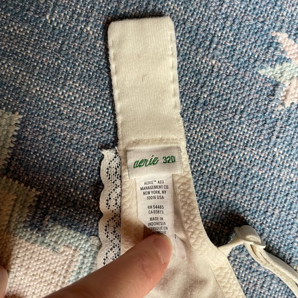 Aeries 32D cream/beige bra with lace details - Picture 3 of 6